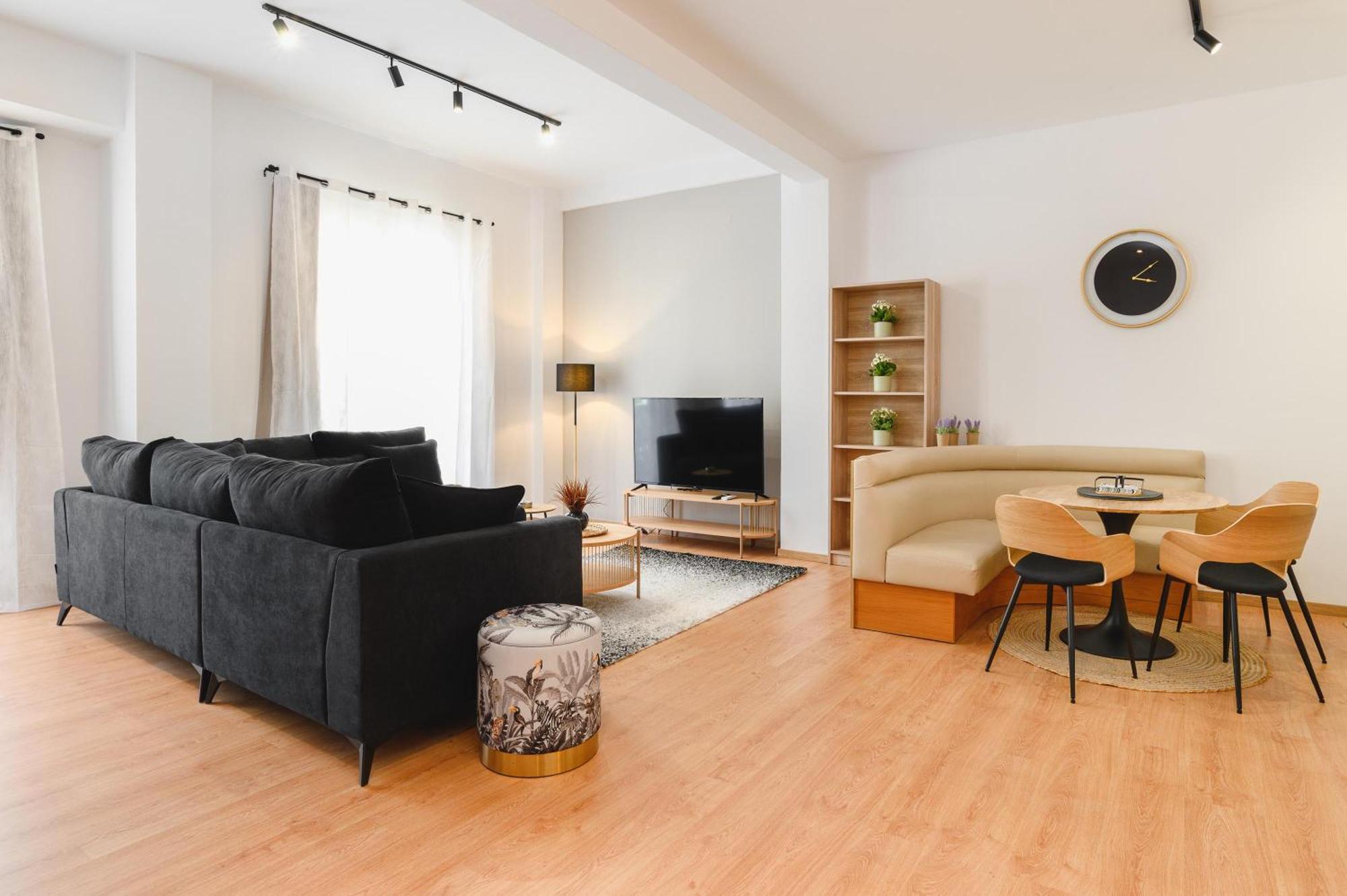 Mandraki City Center Apartments Rhodes City Exterior photo